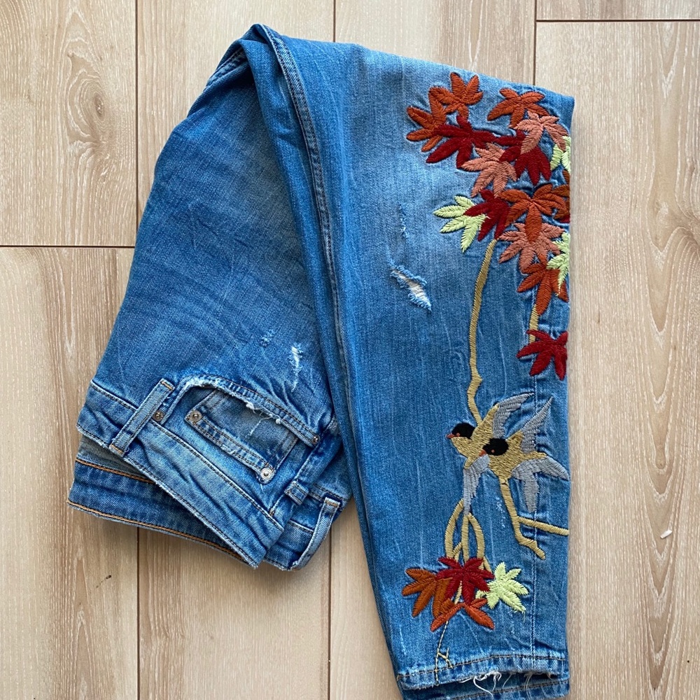 Zara jeans size 8